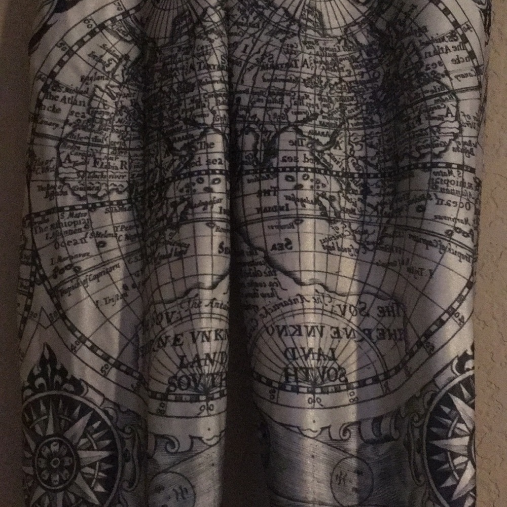 Rare! Museum Blackmilk Ancient Maps leggings - Picture 3 of 5